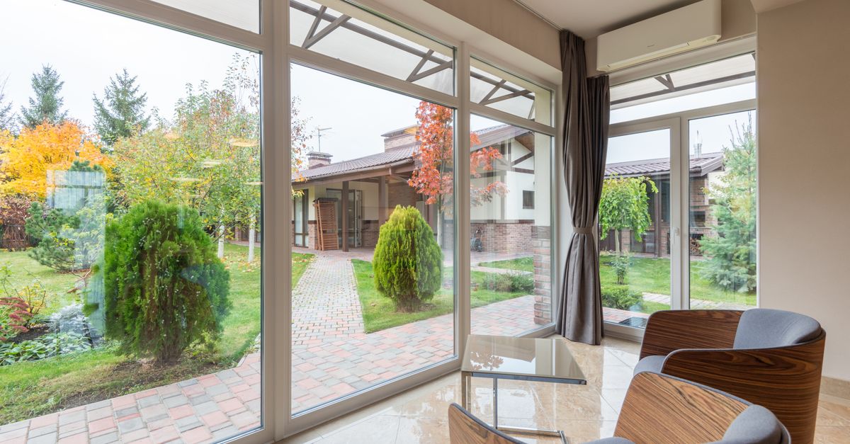 Avoiding Common Mistakes That Shorten Double Glazing Lifespan